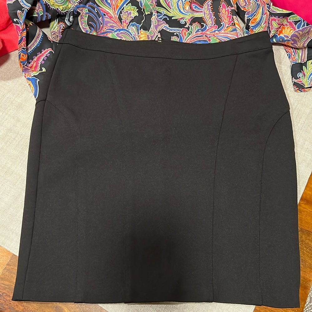 Pink tartan pencil black skirt